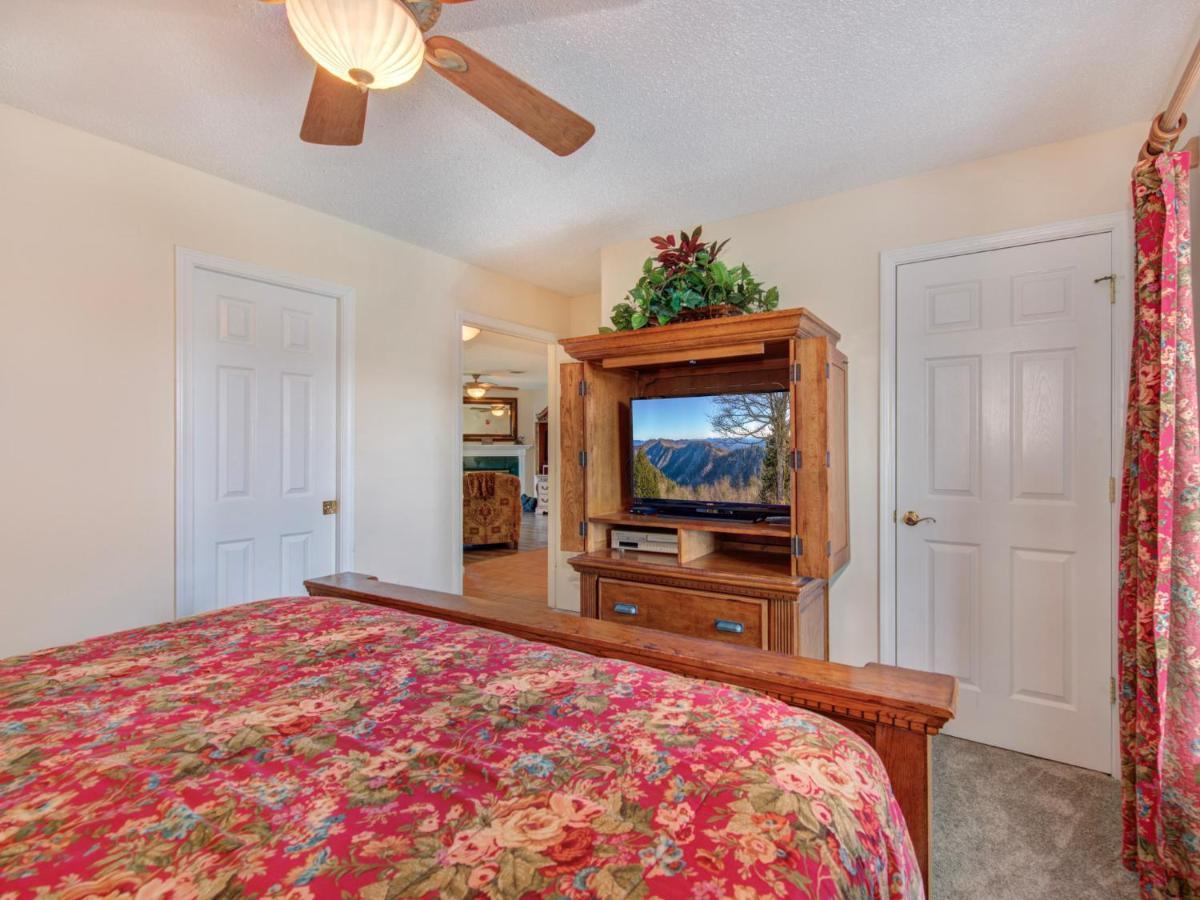 Absolute Delight Whispering Pines 553 Apartment Pigeon Forge Luaran gambar