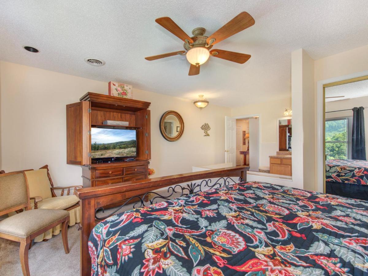 Absolute Delight Whispering Pines 553 Apartment Pigeon Forge Luaran gambar